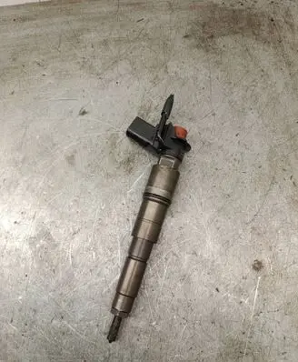 BMW X5 E70 Fuel injector 0445115070