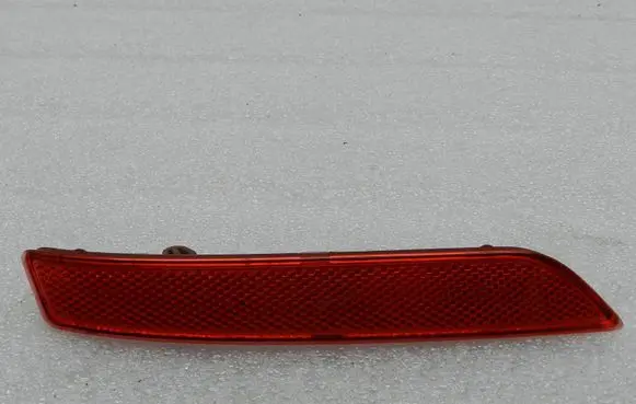 Rear tail light reflector
