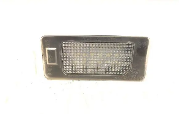 Audi A5 8T 8F Number plate light E44614
