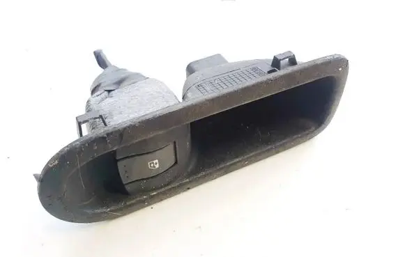 Renault Megane II Electric window control switch 156015540