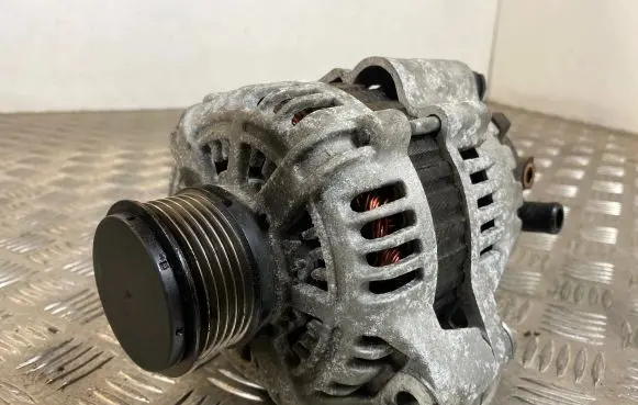 Hyundai Tucson JM Generator/alternator ALTH229 UN1811 14V120A
