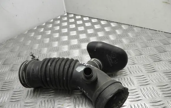 Toyota Corolla E160 E170 Air intake hose/pipe 178810T480