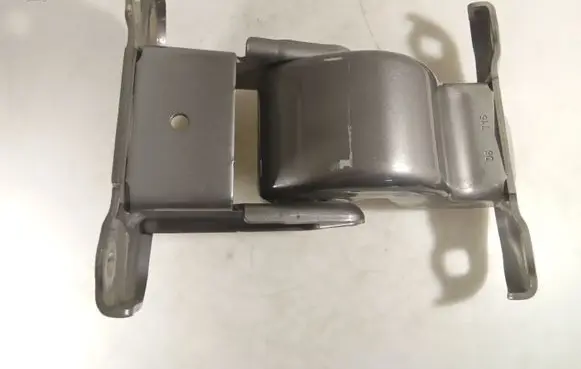 Renault Trafic III (X82) Rear door lower hinge 44009592R