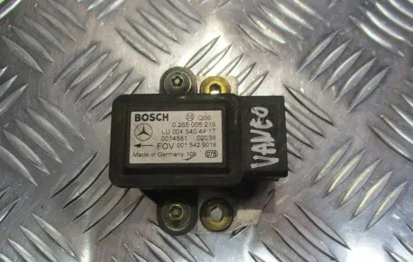 Mercedes-Benz Vaneo W414 ESP (stability system) control unit 0015404417