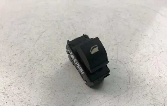 Citroen C4 I Electric window control switch 96657926XT