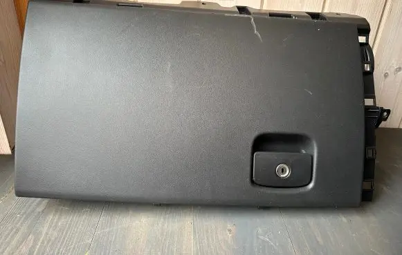 Land Rover Range Rover Velar Glove box J8A2060T10A J9D3060T10 J8A2060K63