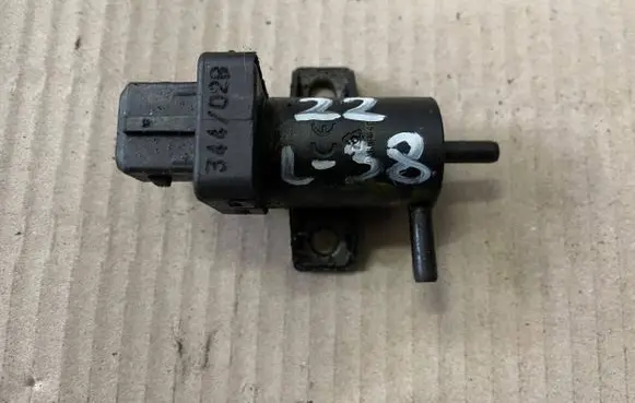 Renault Scenic I Turbo solenoid valve 7700113709