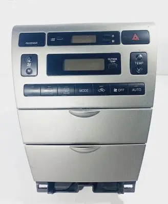 Toyota Corolla E120 E130 Climate control unit 5593012392