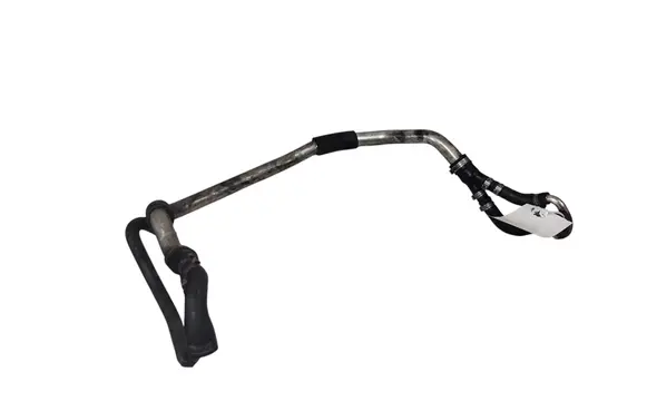 Volvo V70 Engine coolant pipe/hose