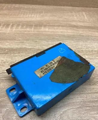 Ford Escort Comfort/convenience module 81AB10K910AD