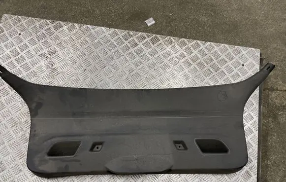 BMW 1 F20 F21 Tailgate/boot cover trim set 7239905