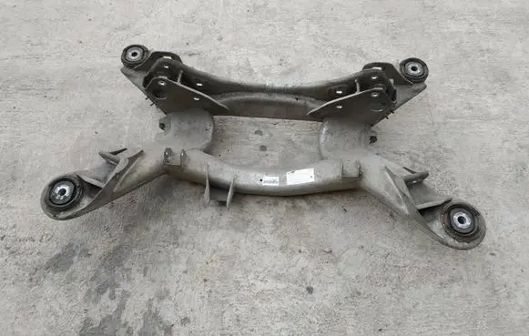 Audi A8 S8 D3 4E Rear subframe 4E0505235H 00175324