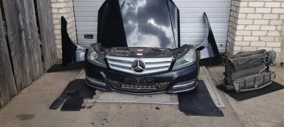 Mercedes-Benz C W204 Front piece kit 