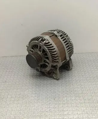 Renault Laguna III Generator/alternator 8200654785 A004TJ0282 12V210A
