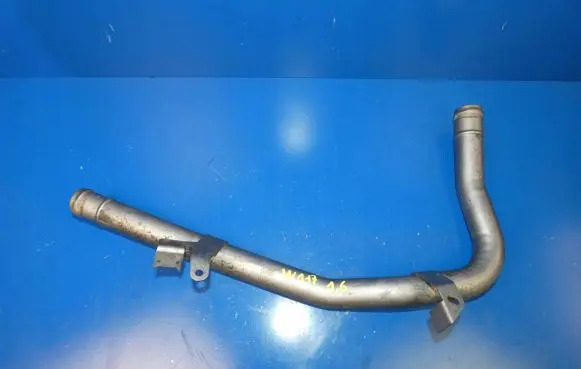 Mercedes-Benz CLA C117 X117 W117 Engine coolant pipe/hose