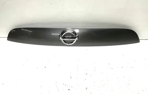 Nissan Juke I F15 Trunk door license plate light bar 908121KA 908121BA