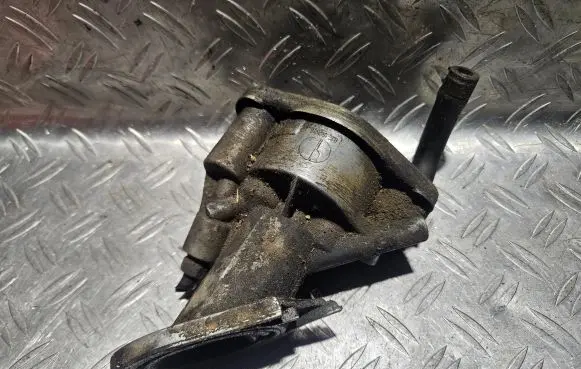 Ford Sierra Vacuum pump RE5006 84FB2A451AC