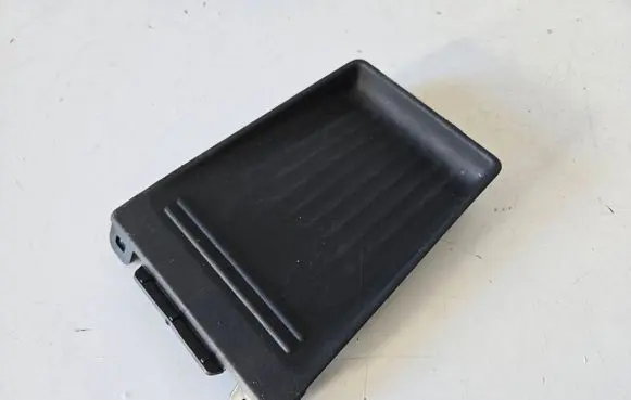 Nissan Leaf II (ZE1) Panel drawer/shelf pad 969735SK0A