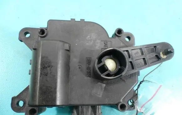 A/C air flow flap actuator/motor