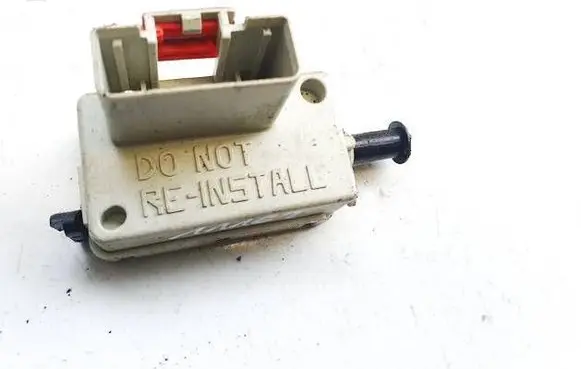Dodge Caliber Brake pedal sensor switch 56045043AG