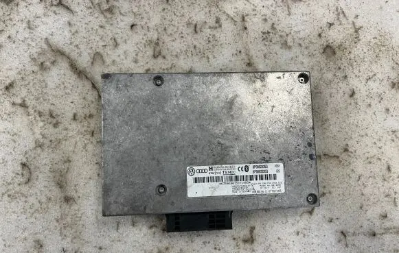 Audi A4 S4 B8 8K Bluetooth control unit module 8P0862335Q 8P0862335