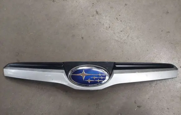 Subaru Forester SJ Front grill 91122SG020