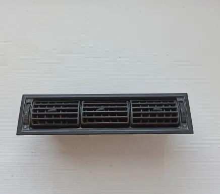 Volkswagen Transporter - Caravelle T4 Dash center air vent grill 701819709C