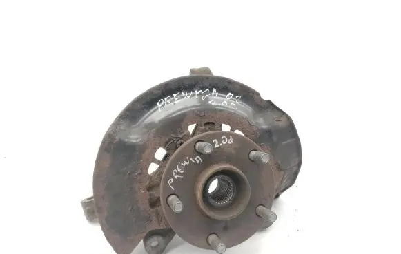 Toyota Previa (XR30, XR40) II Front wheel hub