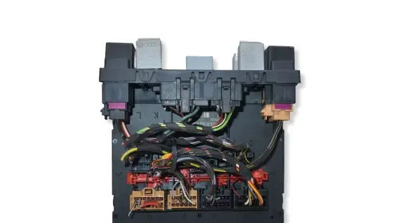 Volkswagen PASSAT B6 Comfort/convenience module 3C8937049D