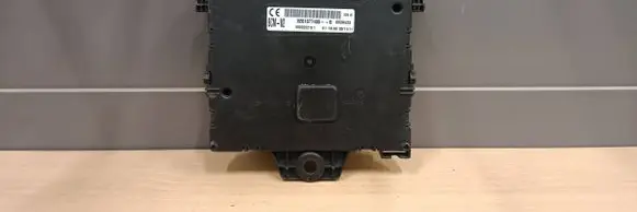Peugeot 3008 I Comfort/convenience module 8201077405 00584223 0020252101