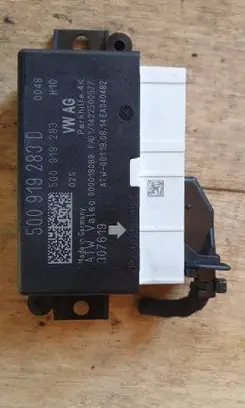 Skoda Octavia Mk3 (5E) Parking PDC control unit/module 5Q0919283D 6808L0000 0883616009