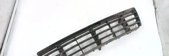 Audi A6 S6 C5 4B Front bumper lower grill 4B0807683f