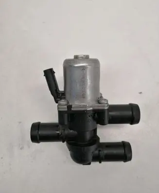 Volvo XC60 Electric auxiliary coolant/water pump 31493261