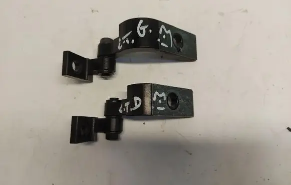 Rear door hinge set