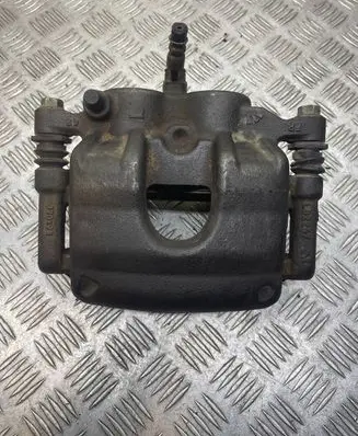 Mercedes-Benz X-class W470 Front brake caliper L82247 82240M06