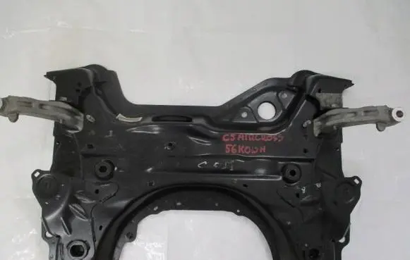 Citroen C5 Aircross Front axle beam CAA67 0400904