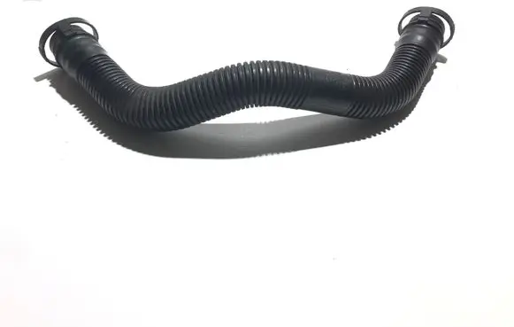 Audi Q7 4L Breather hose/pipe 7L0131625