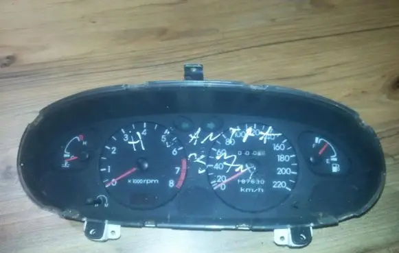 Hyundai Lantra II Speedometer (instrument cluster) 78804070 71111300