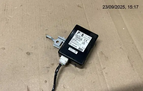 Toyota Prius+ (ZVW40) Tire pressure control unit 897B047120