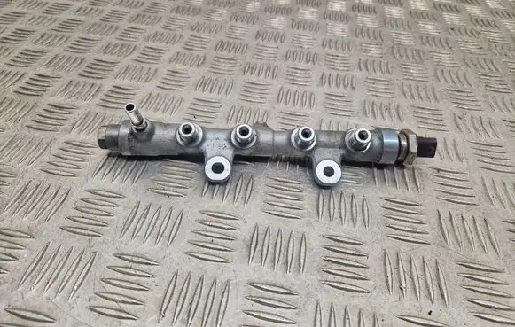 Peugeot 308 Fuel main line pipe 9821399680 9810824880 9816125180