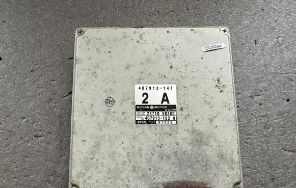 Nissan Patrol Y61 Engine control unit/module 407913147 23710VB360 4079131820