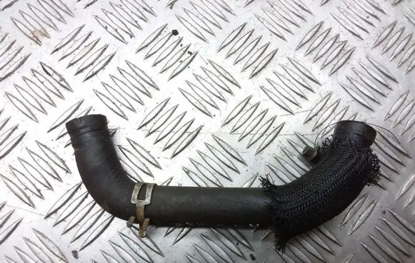 Mitsubishi Outlander Engine coolant pipe/hose