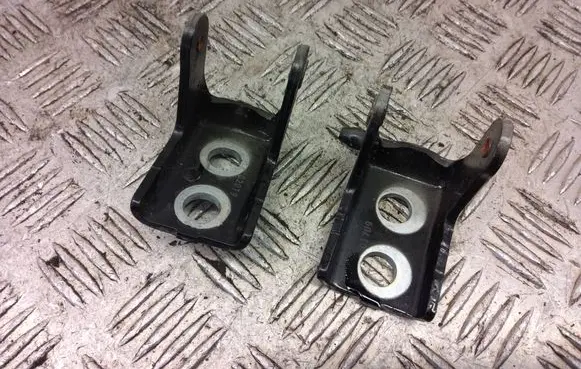 Peugeot 2008 I Rear door hinge set 