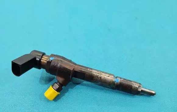 Ford C-MAX I Fuel injector 4M5Q-9F593-AD IMPRK1508625