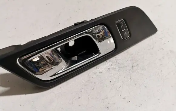 Ford Mustang VI Loading door interior handle 