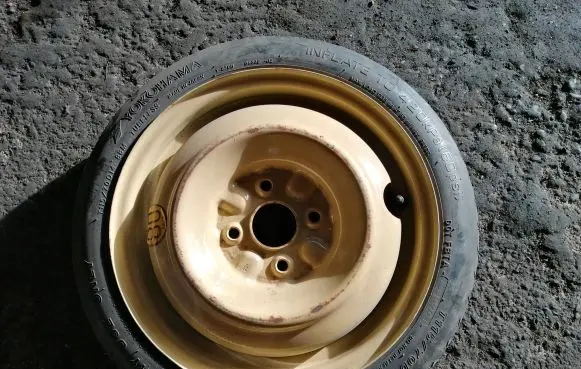 Toyota Yaris R14 spare wheel 