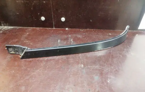 Mercedes-Benz ML W163 Under headlight/headlamp trim 1638260177