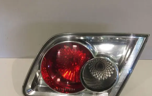 Mazda 6 Tailgate rear/tail lights