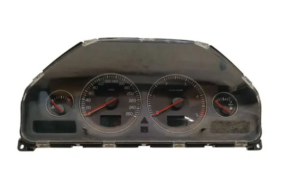 Volvo V70 Speedometer (instrument cluster) 30682277 8602885 69594220T