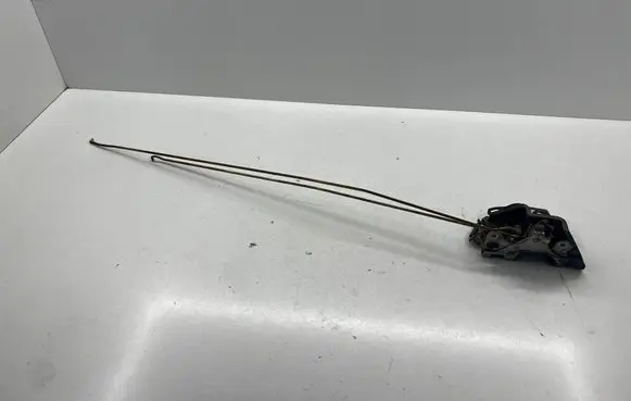Mercedes-Benz W123 Rear door lock 1237330208